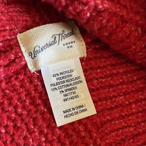 Universal Thread Red Ribbed Knitted Snood Scarf - OSFM - Picture 2 of 3